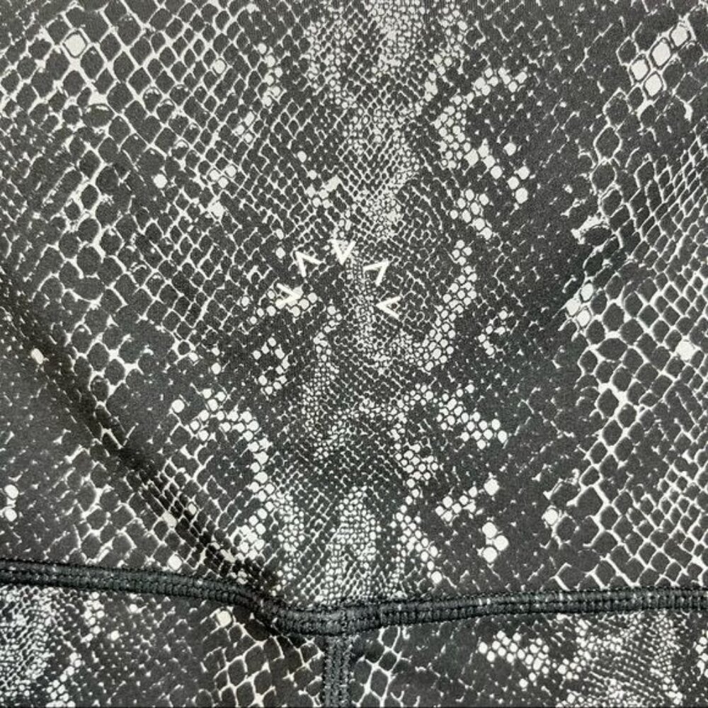 Varley Century Leggings Snake Python Print - image 5